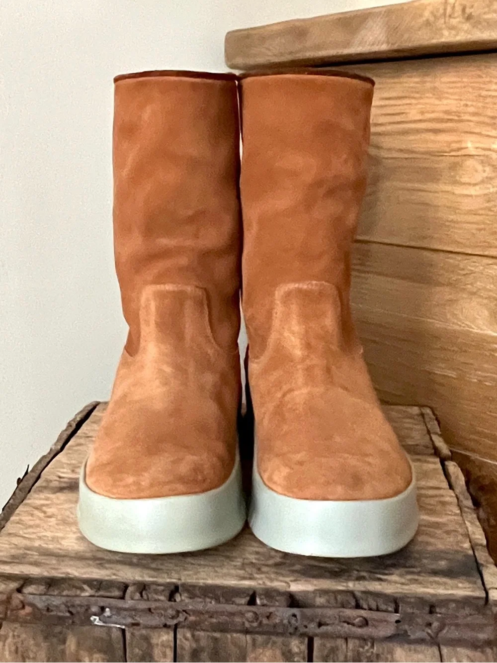Vintage Prada Suede Shearling Winter Boots Camel Platform Size 40